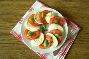 Salata Caprese