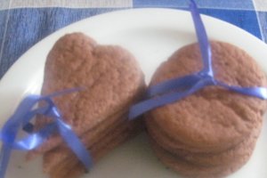 Biscuiti cu unt si cacao