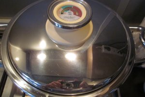 Budincă de paste cu dulceața de morcovi coaptă în vasul Zepter