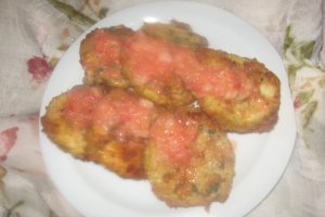 Dovlecei pane cu sos de usturoi a la Julie