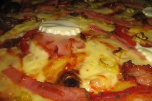 Pizza cu miez de lapte