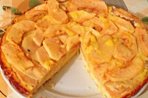 Tarta cu mere si crema de vanilie