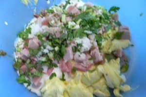 Salata de fasole verde cu maioneza si pesto