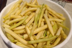 Ciorba de fasole pastai cu dovlecei