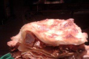 Lasagna cu piept de pui, ciuperci si sos Bechamel