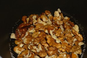 Nuca pralinata (pentru prajituri)
