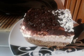 Cheesecake cu ciocolata alba