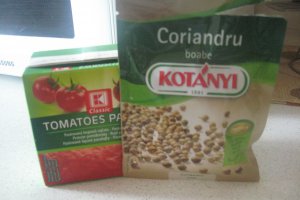 Pastai cu pui si coriandru boabe