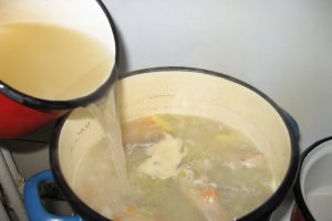 Ciorba de curcan cu zeama de varza