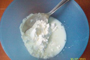 Crema de lapte (pentru prajituri si torturi)