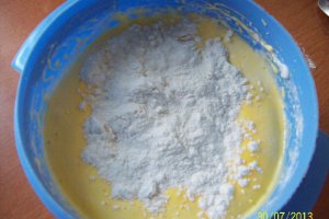 Prajitura cu crema de lapte