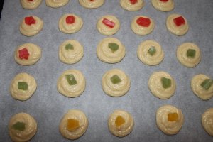 Biscuiti cu migdale si rahat