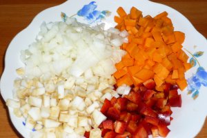 Ciorba de rosii cu galuste din faina