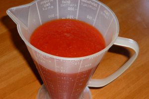 Ciorba de rosii cu galuste din faina