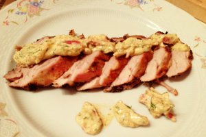 Muschiulet de porc cu sos de smantana