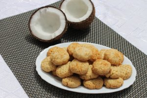 Biscuiti cu cocos(de post)