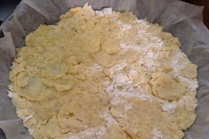 Tarta cu branza si afine