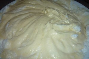 Rulada cu crema de lamaie si zmeura