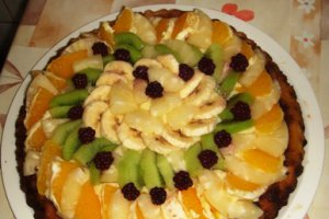 Tarta rapida cu fructe de sezon