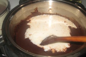 Tort cu crema de vanilie