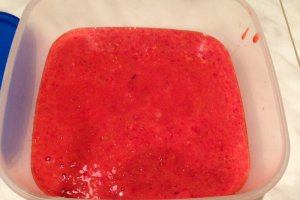 Dulceata de capsuni reteta in straturi cu capsuni si kiwi