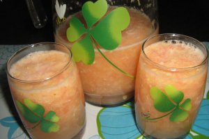 Smoothie de portocale cu grefe