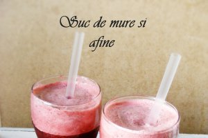 Suc de mure si afine