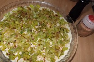 Tarta cu praz si sunculita