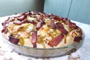 Tarta cu praz si sunculita