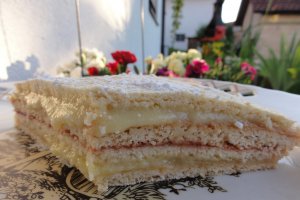 Prajitura cu crema de lamaie