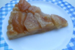 Tarta Tatin cu mere si scortisoara