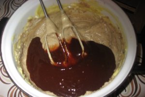 Prajitura cu crema de ciocolata si piure de castane