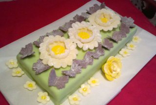 Tort moale Kinder Pinguin