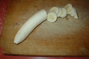 Banana cu lapte si migdale