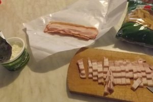 Penne cu bacon si ceva fin de la Delaco