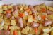 Cartofi cu carnati la cuptor-0