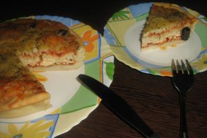 Tarta cu branzeturi la cuptor