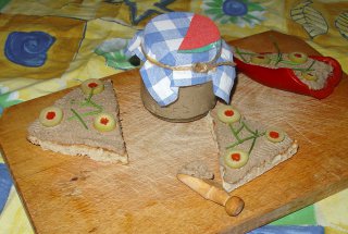 Pateu cu ficat de pui