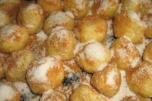 Gomboti cu prune