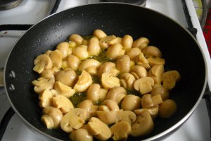 Oua cu ciuperci