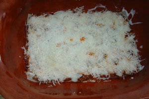 Lasagna cu sos ragu si parmezan