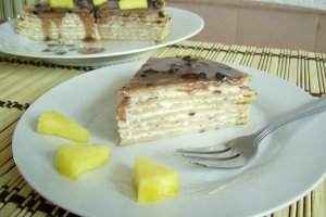 Tortulet de clatite cu branzica