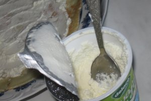Clatite cu dulceata de visine si Ceva Fin