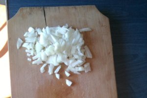 Orez cu ciocanele si sos de ciuperci