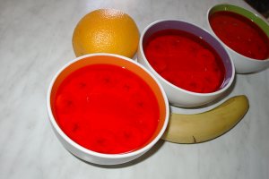 Budinca cu fructe si jelly