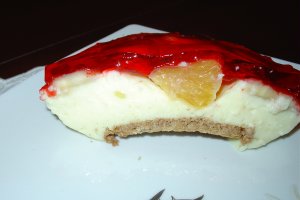 Budinca cu fructe si jelly