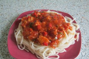 Spaghete cu tocanita de carne