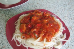 Spaghete cu tocanita de carne