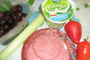 Rulouri de salam cu Ceva Fin