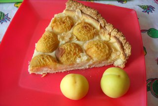 Tarta crocanta cu piersici